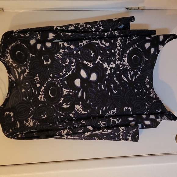 Avenue tunic - Picture 2 of 4